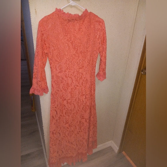 Dainty Jewels size small maxi dress - Picture 3 of 3